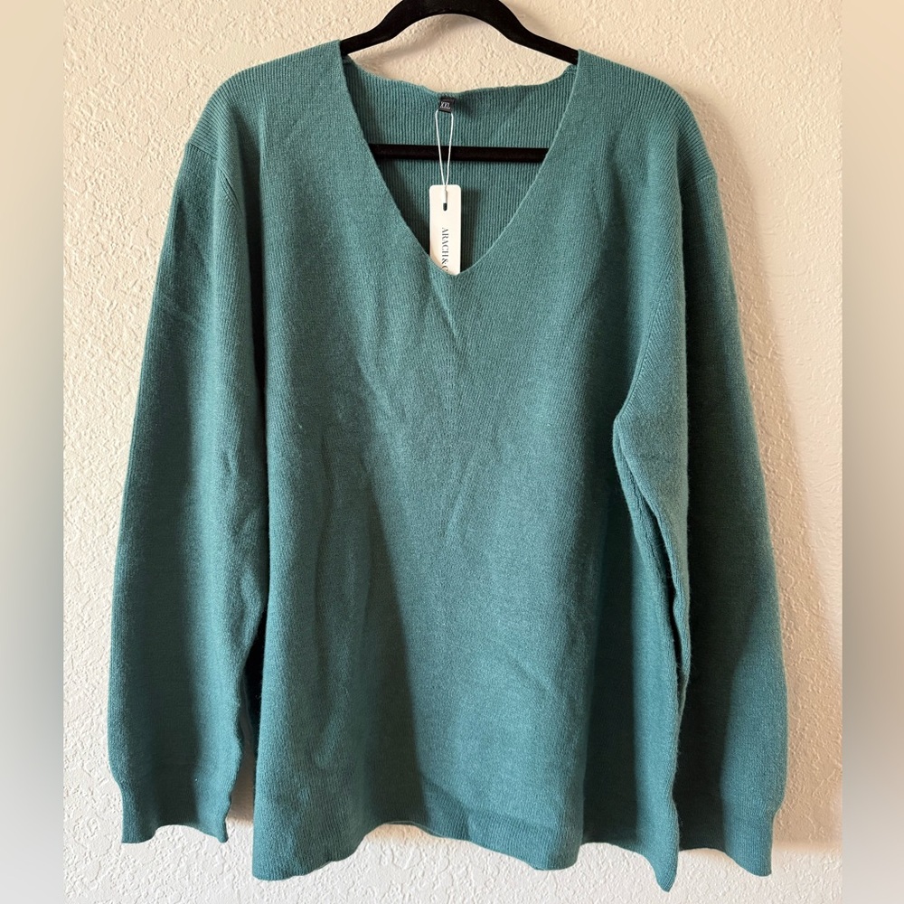 NWT Arach & Cloz V-Neck Sweater Women’s XXL Blue Green Poly Nylon Acrylic Blend